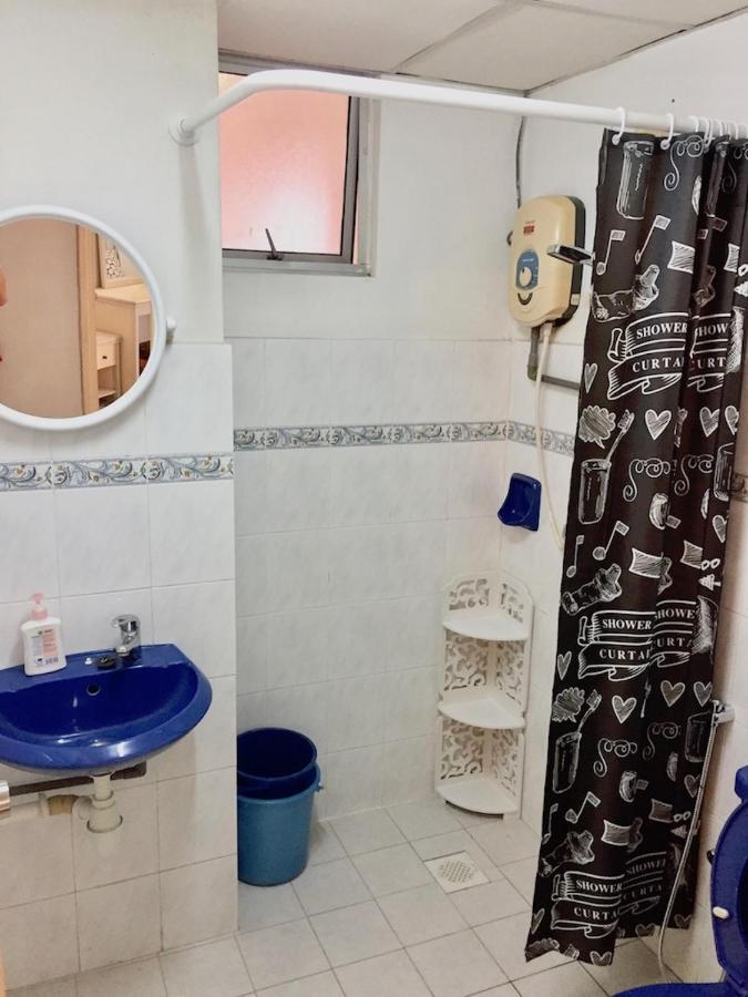 Cozy Kelana Jaya Semi-D Apt Near Mall, College & Hospital Petaling Jaya Eksteriør bilde