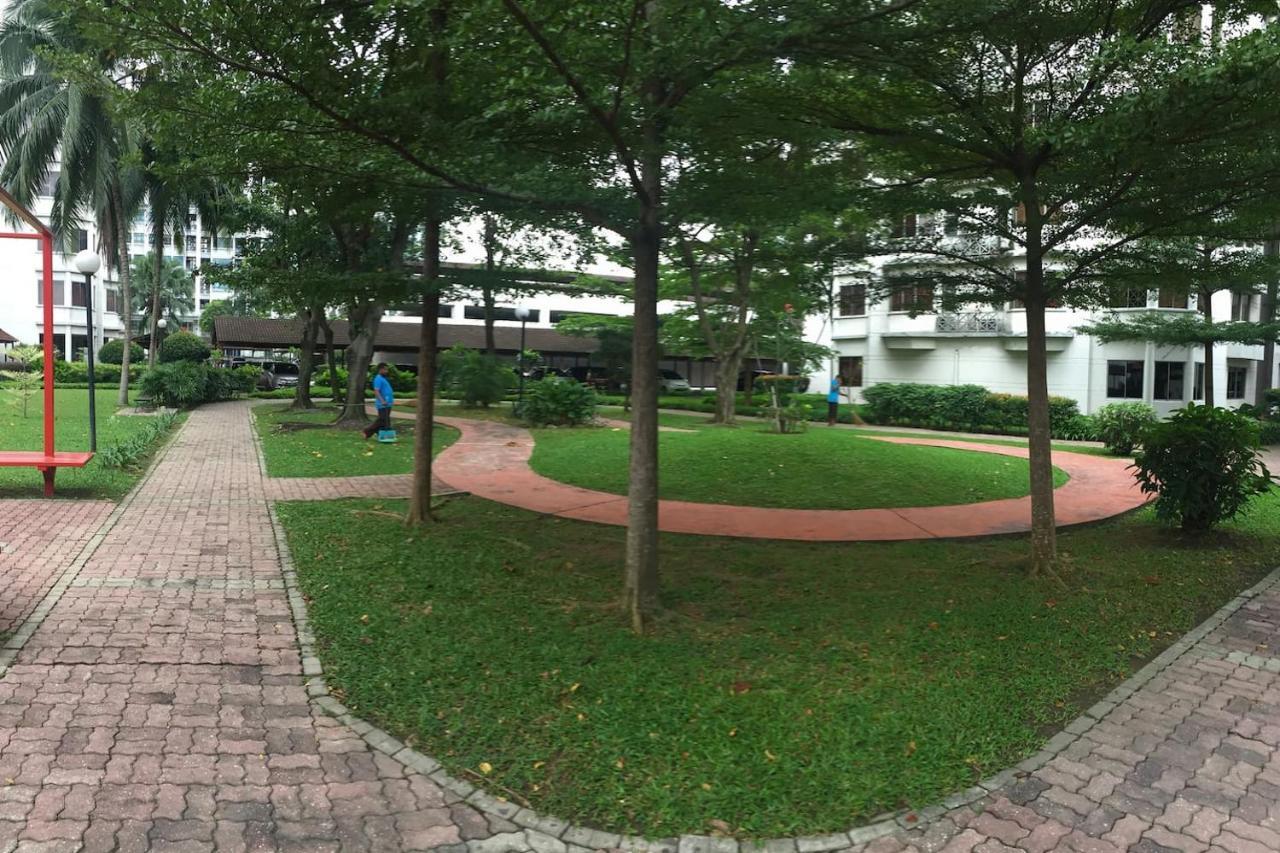 Cozy Kelana Jaya Semi-D Apt Near Mall, College & Hospital Petaling Jaya Eksteriør bilde
