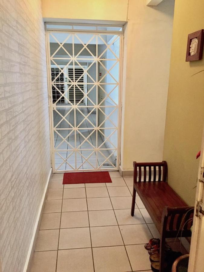 Cozy Kelana Jaya Semi-D Apt Near Mall, College & Hospital Petaling Jaya Eksteriør bilde